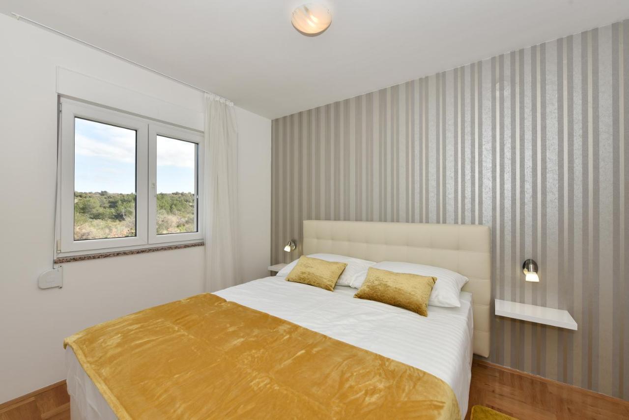 Appartement Gravic 1