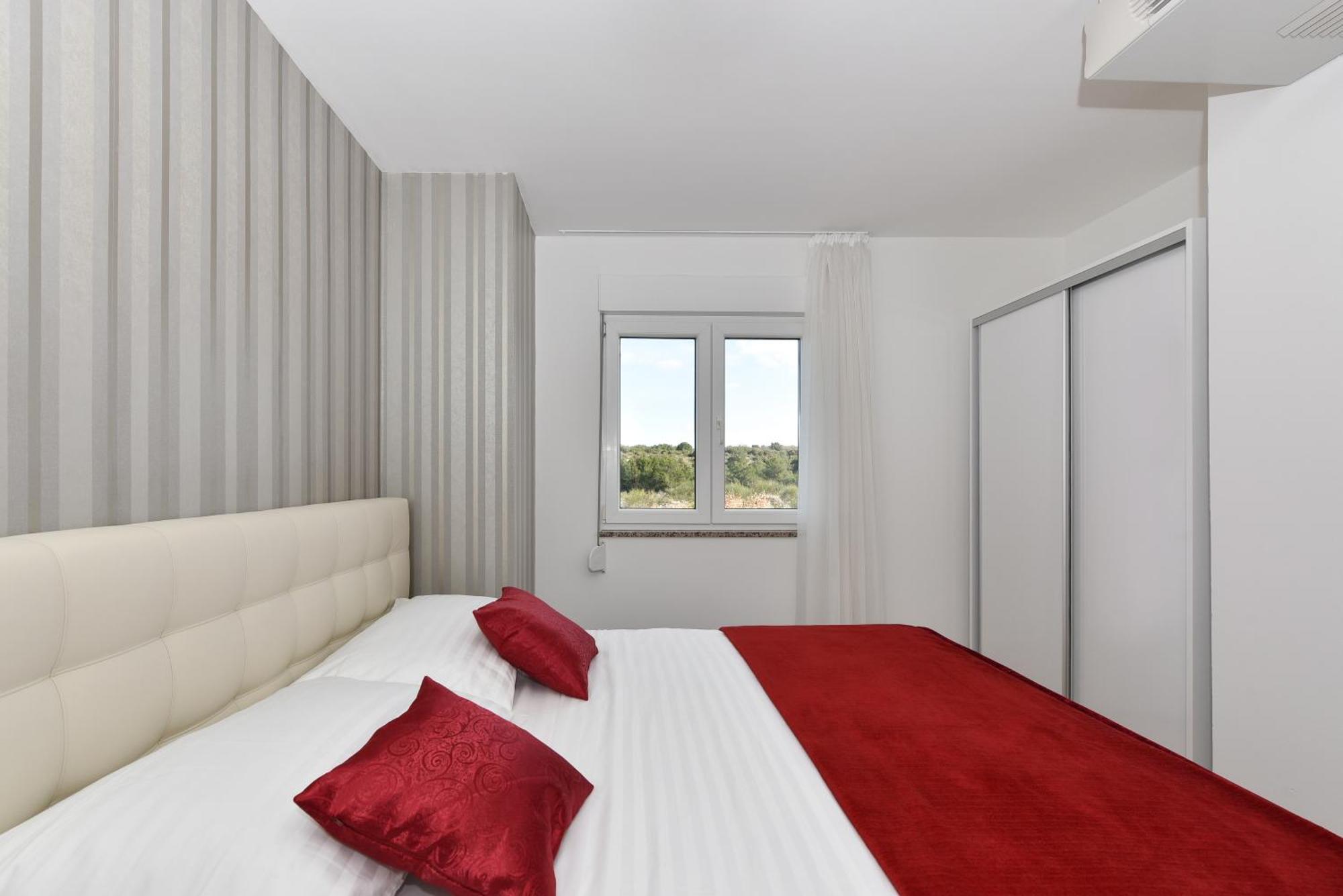Appartement Gravic 1 *